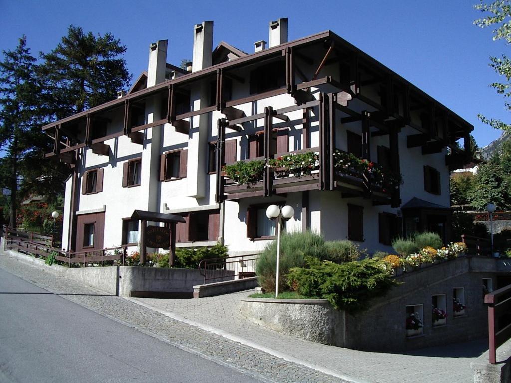 Hotel Terme Bormio Exterior foto